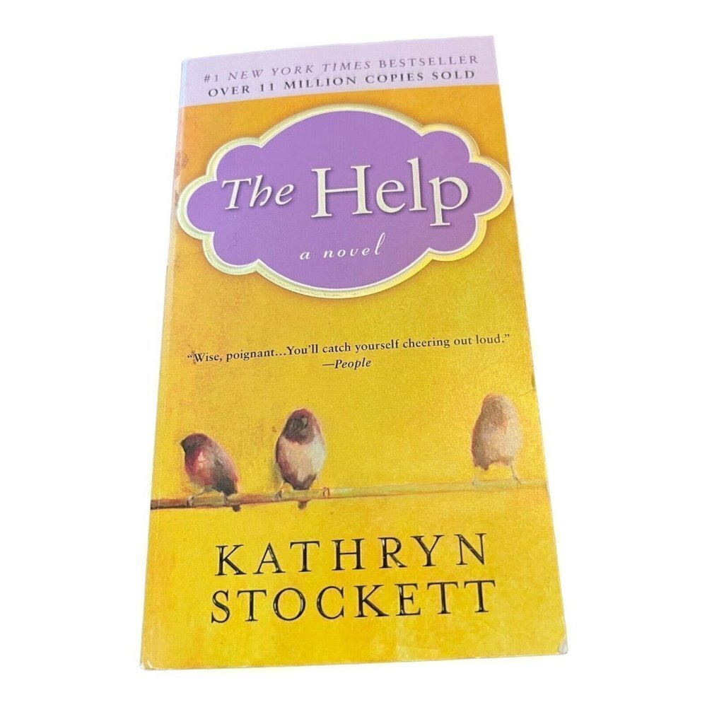 THE HELP - Kathryn Stockett,  2016 Paperback